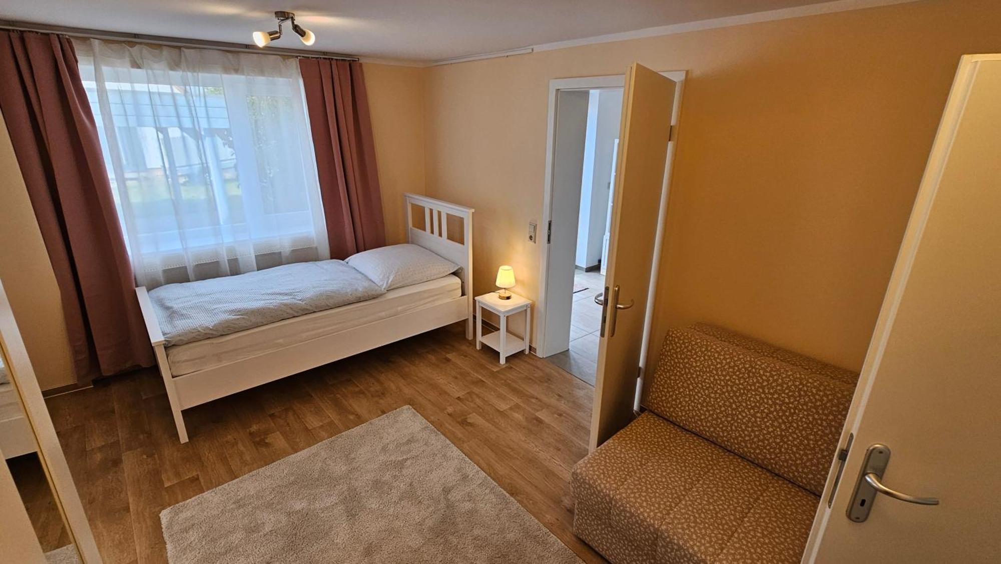 Sehr Schoenes Und Grosses Haus In Dresden - Partys Und Andere Feierlichkeiten Sind Wegen Eventueller Laermbelaestigung Nicht Gestattet Buitenkant foto